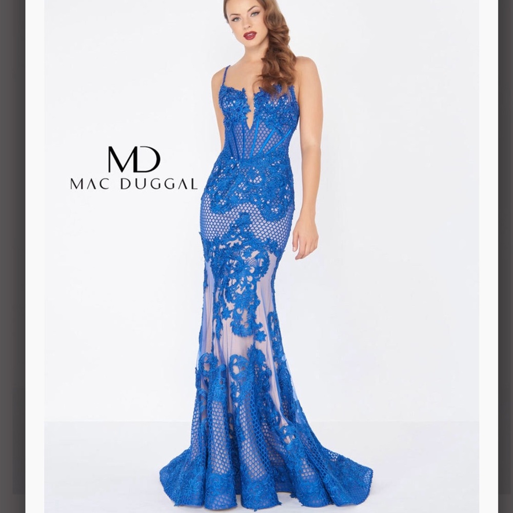 Mac Dougal prom dress